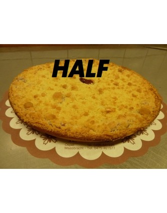 Kruimel kersenvlaai half Kruimel kersenvlaai half